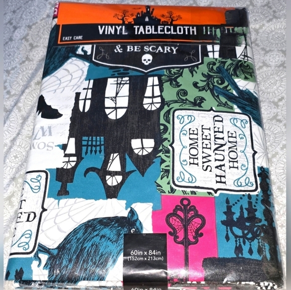 Halloween Vinyl Tablecloth - Picture 4 of 4